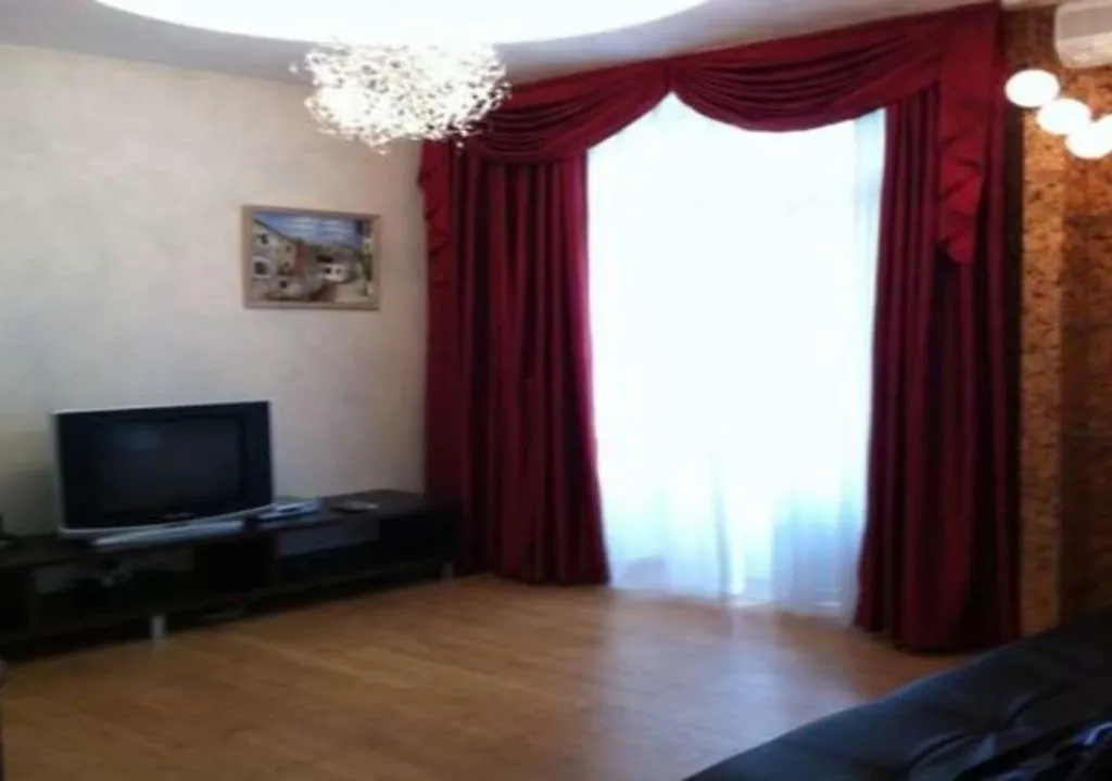 Apartment On Lukyanovska Kiev
