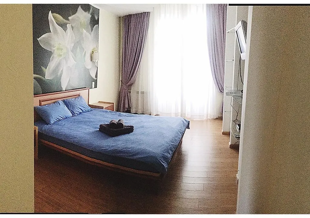 Apartment On Lukyanovska 키예프 0*,